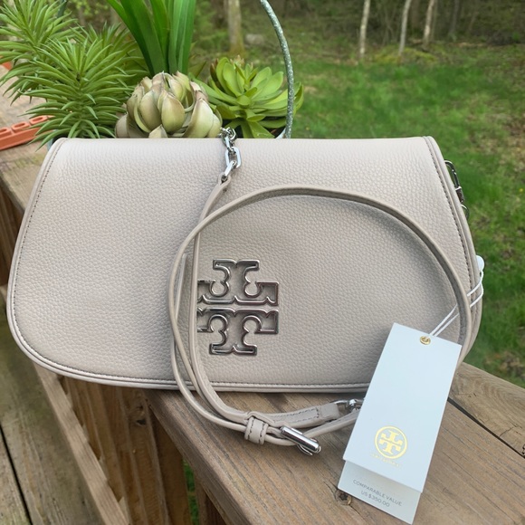 Tory Burch Handbags - Auth.TORY BURCH pebbled leather convertible bag🌺